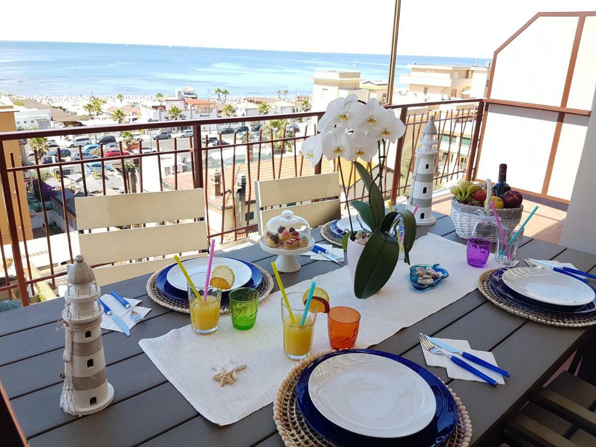 Mary'S Penthouse Lido di Ostia Exterior foto